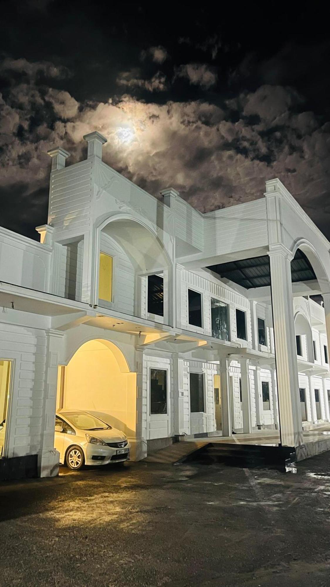 Hotel The Sanctum Talaimannar Exterior foto